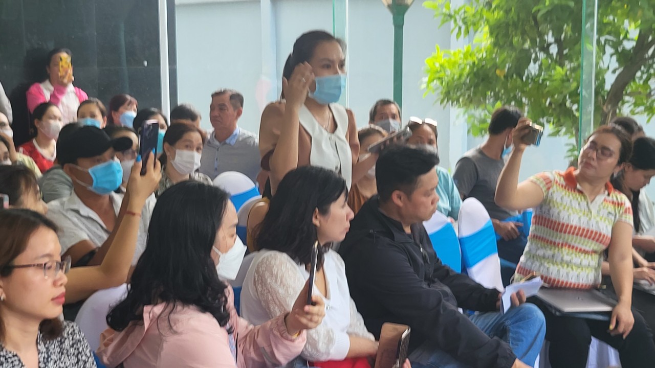 Vụ Apax Leaders: Shark Thủy n&oacute;i nợ phụ huynh 2 điều, chưa thể trả tiền ngay - Ảnh 2.