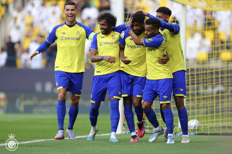 Ronaldo không ghi bàn, Al Nassr vẫn vào bán kết Cúp Nhà vua