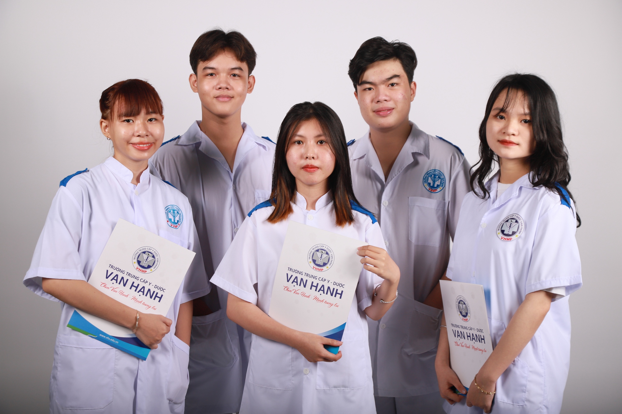 3 điểm nổi bật tại Trường Trung Cấp Y Dược Vạn Hạnh