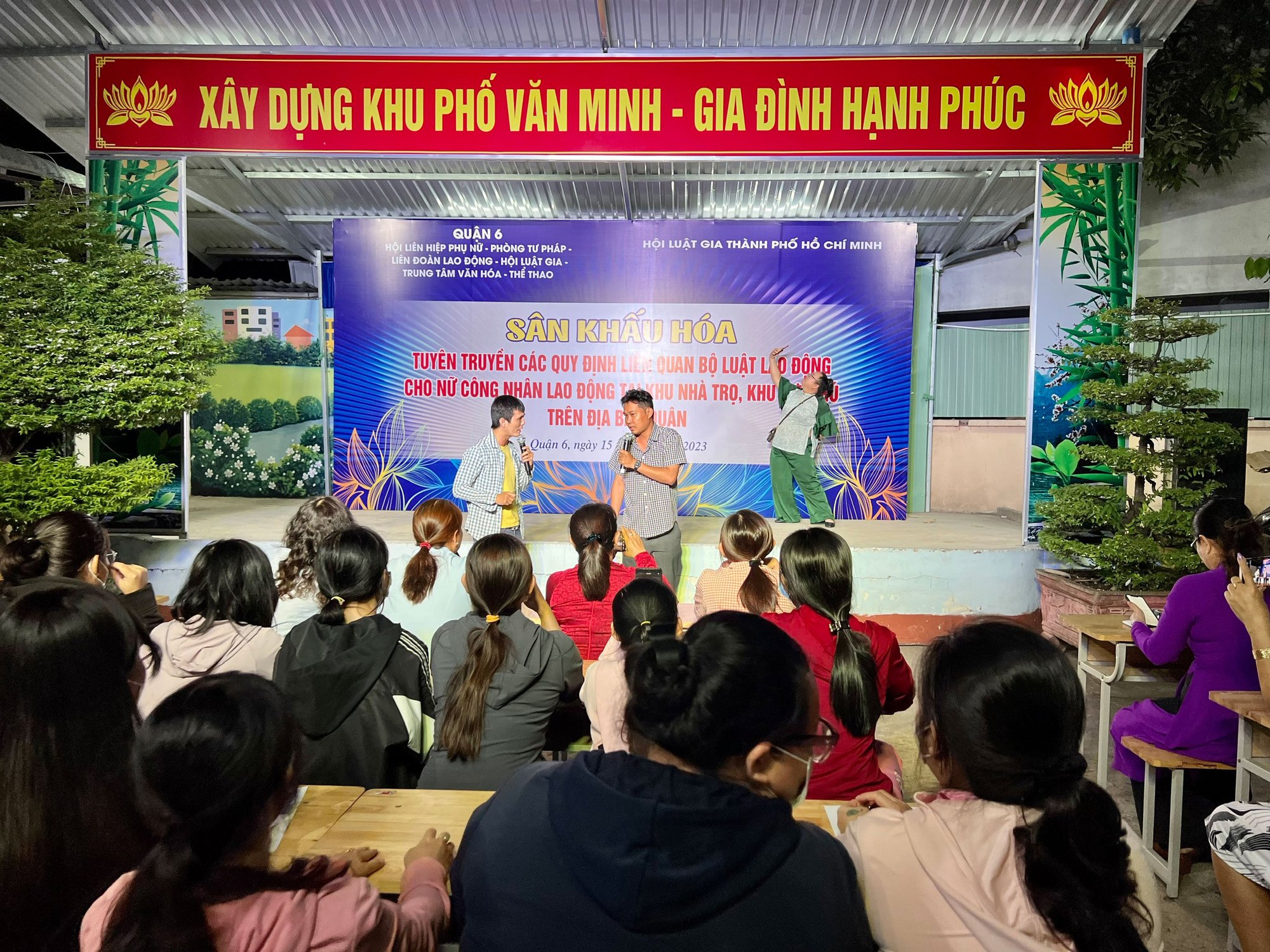 Phổ biến kiến thức pháp luật cho nữ công nhân