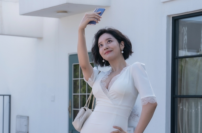 &Aacute;c nữ của &ldquo;Glory&rdquo; giải th&iacute;ch chi tiết về cảnh ngực trần - Ảnh 3.