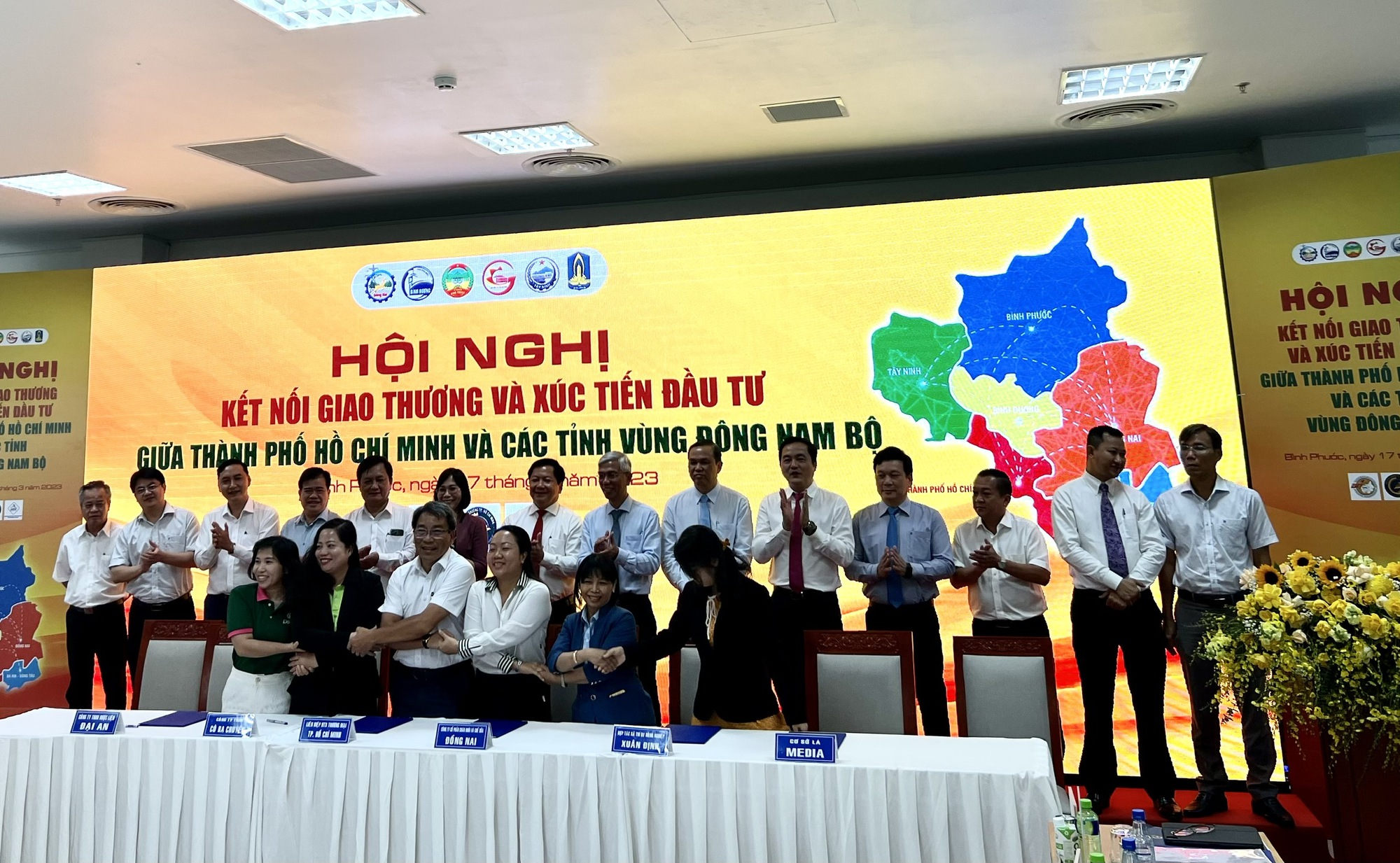 Ph&oacute; Chủ tịch UBND TP HCM V&otilde; Văn Hoan: Doanh nghiệp OCOP đ&atilde; được hỗ trợ hay phải tự bơi? - Ảnh 5.