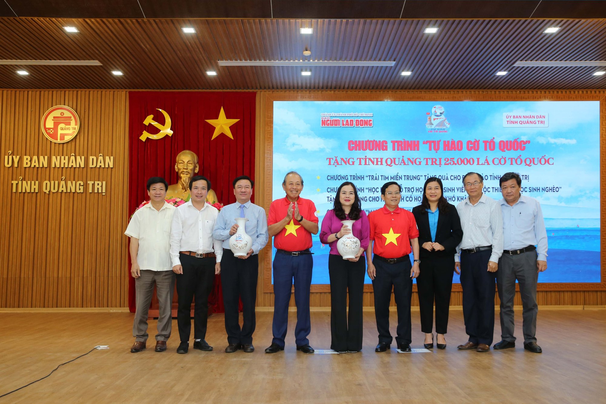 B&aacute;o Người Lao Động tổ chức nhiều chương tr&igrave;nh &yacute; nghĩa tại Quảng Trị - Ảnh 8.