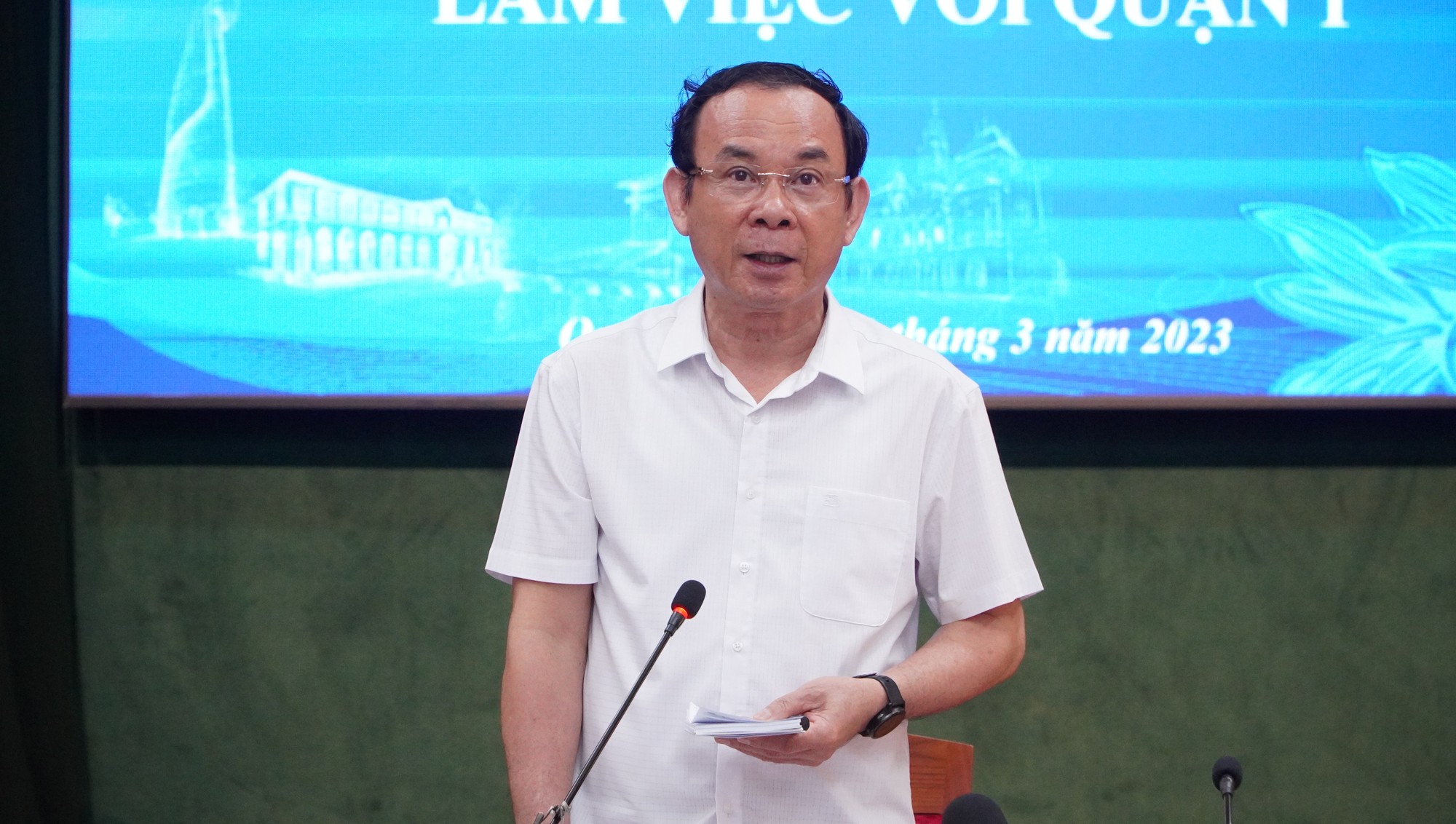 TP HCM: Vận động c&aacute;c c&ocirc;ng sở phục vụ nh&agrave; vệ sinh miễn ph&iacute; cho người d&acirc;n, du kh&aacute;ch - Ảnh 1.