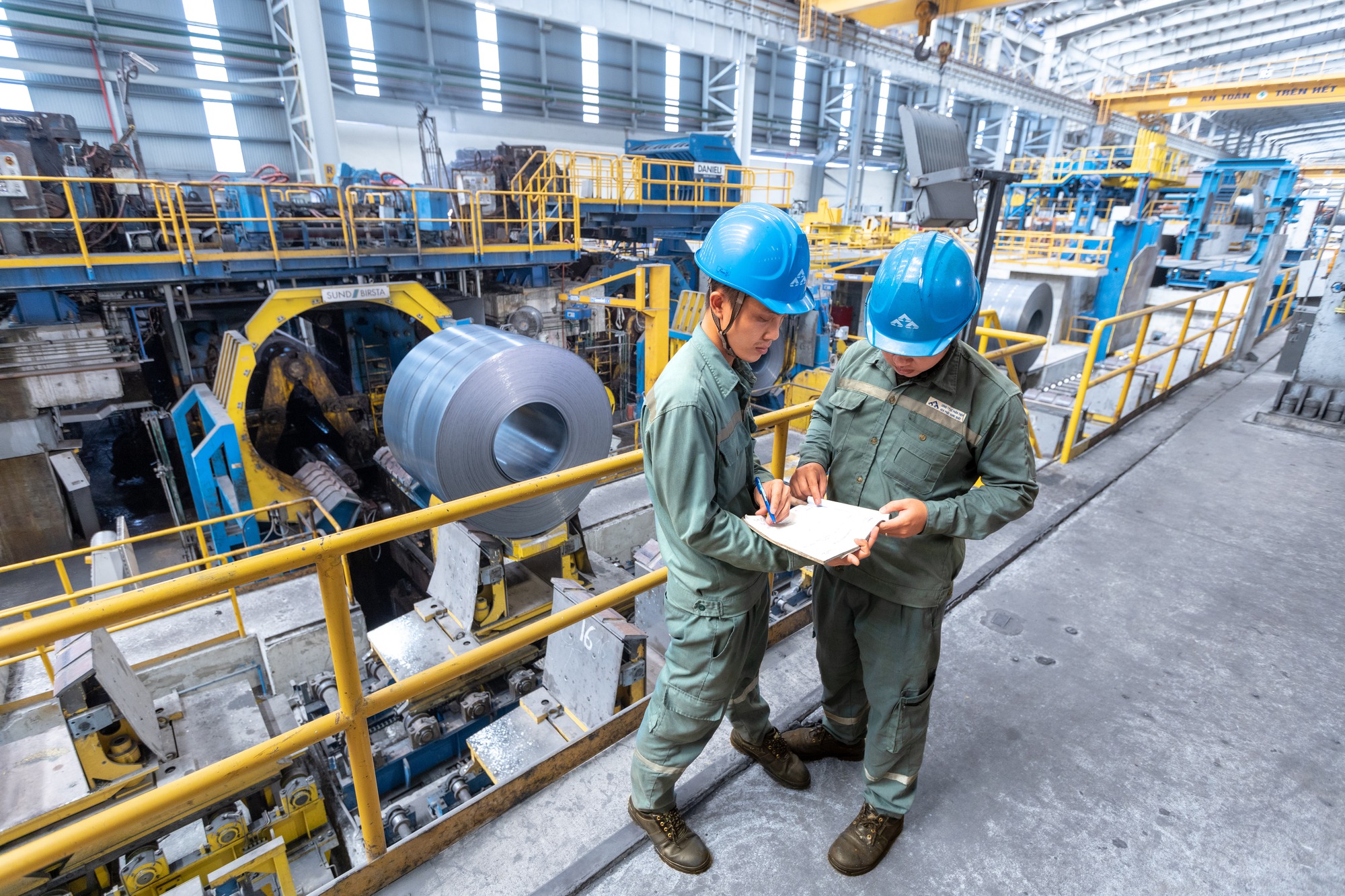 Thế giới biến động, Việt Nam gây ngạc nhiên- Ảnh 6.