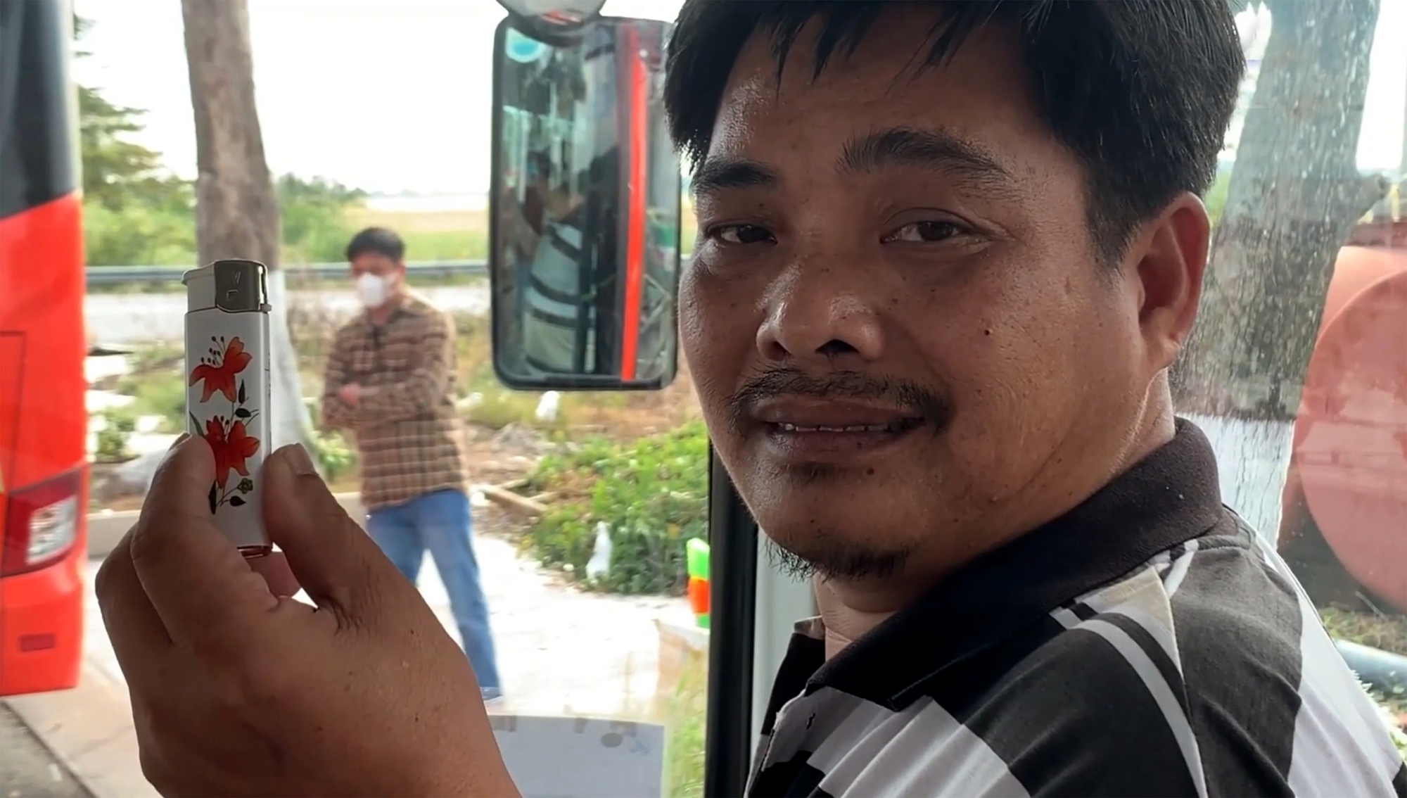 Đốt xe buýt Phương Trang vì bị công ty phát hiện ăn chặn tiền dầu