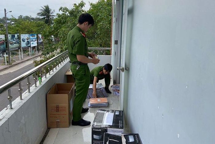 Bắt nguyên Phó giám đốc chi nhánh Đăng kiểm cơ giới Cam Ranh và 1 giám đốc HTX - Ảnh 1.
