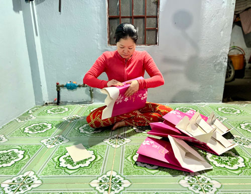 Bấp bênh cơ hội việc làm