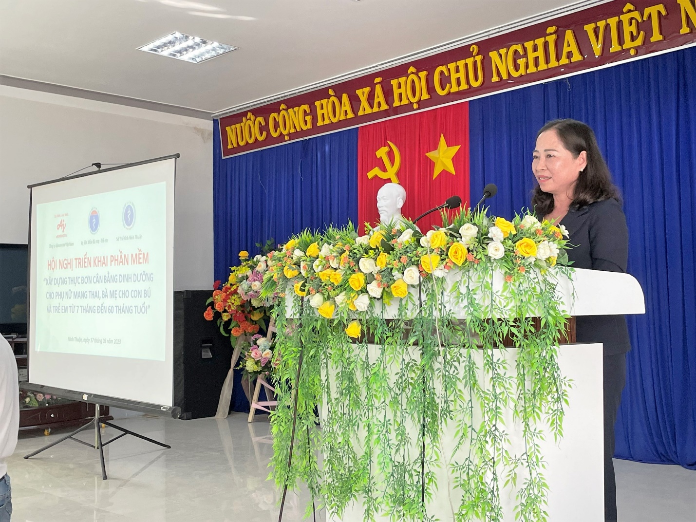 Bà mẹ và trẻ em tại Ninh Thuận được tiếp cận Phần mềm chăm sóc dinh dưỡng