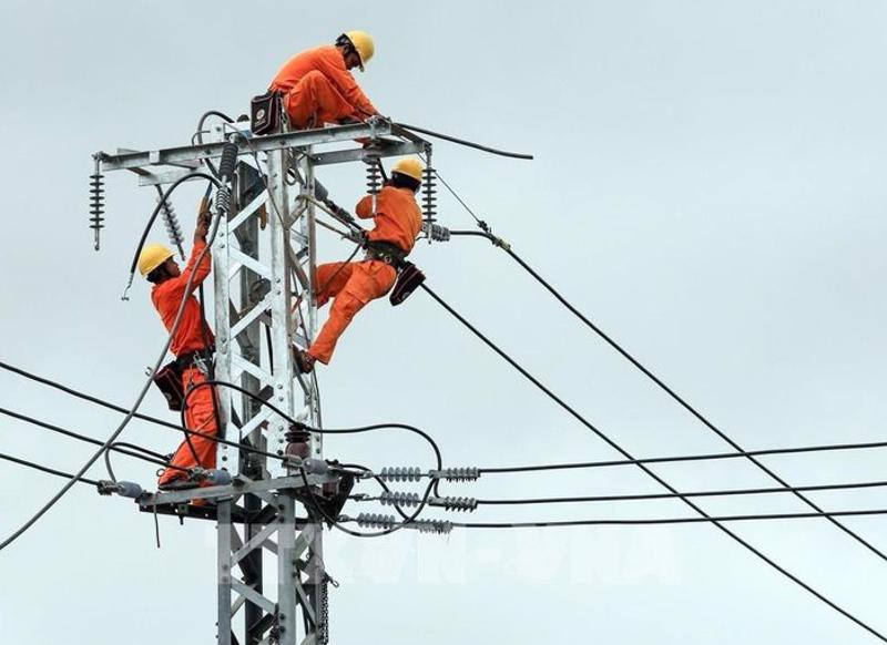 Sản lượng điện có thể thiếu hụt tới 27,7 tỉ kWh