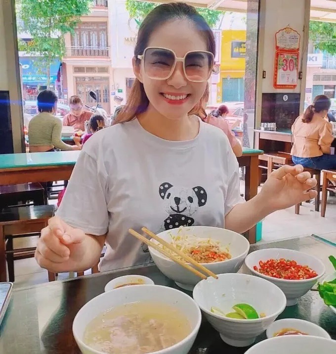 Lương B&iacute;ch Hữu bật kh&oacute;c l&ecirc;n tiếng về tin đồn đập mặt x&acirc;y lại - Ảnh 1.