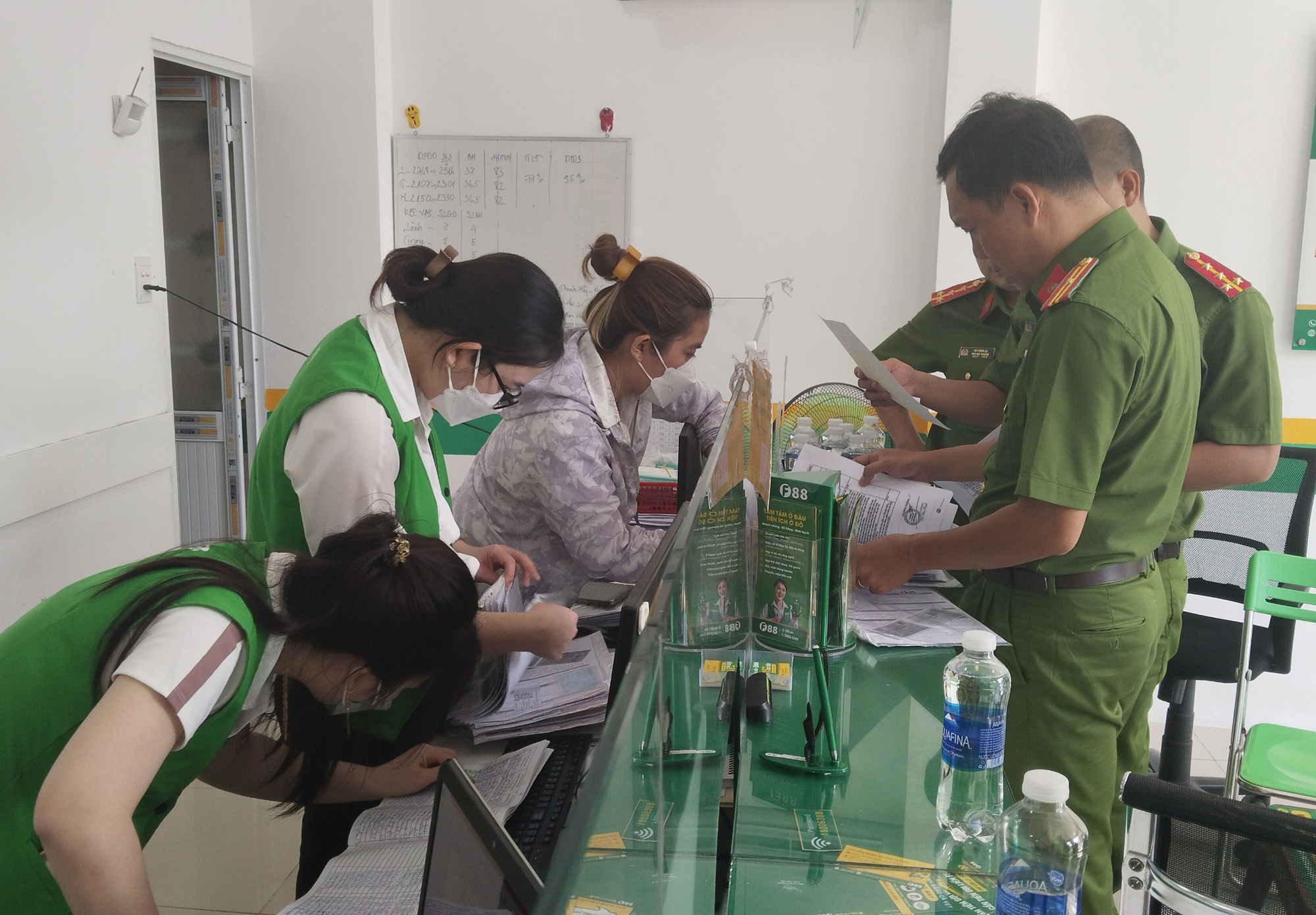 Đồng loạt kiểm tra 14 điểm giao dịch của F88 tại Bạc Liêu và Hậu Giang