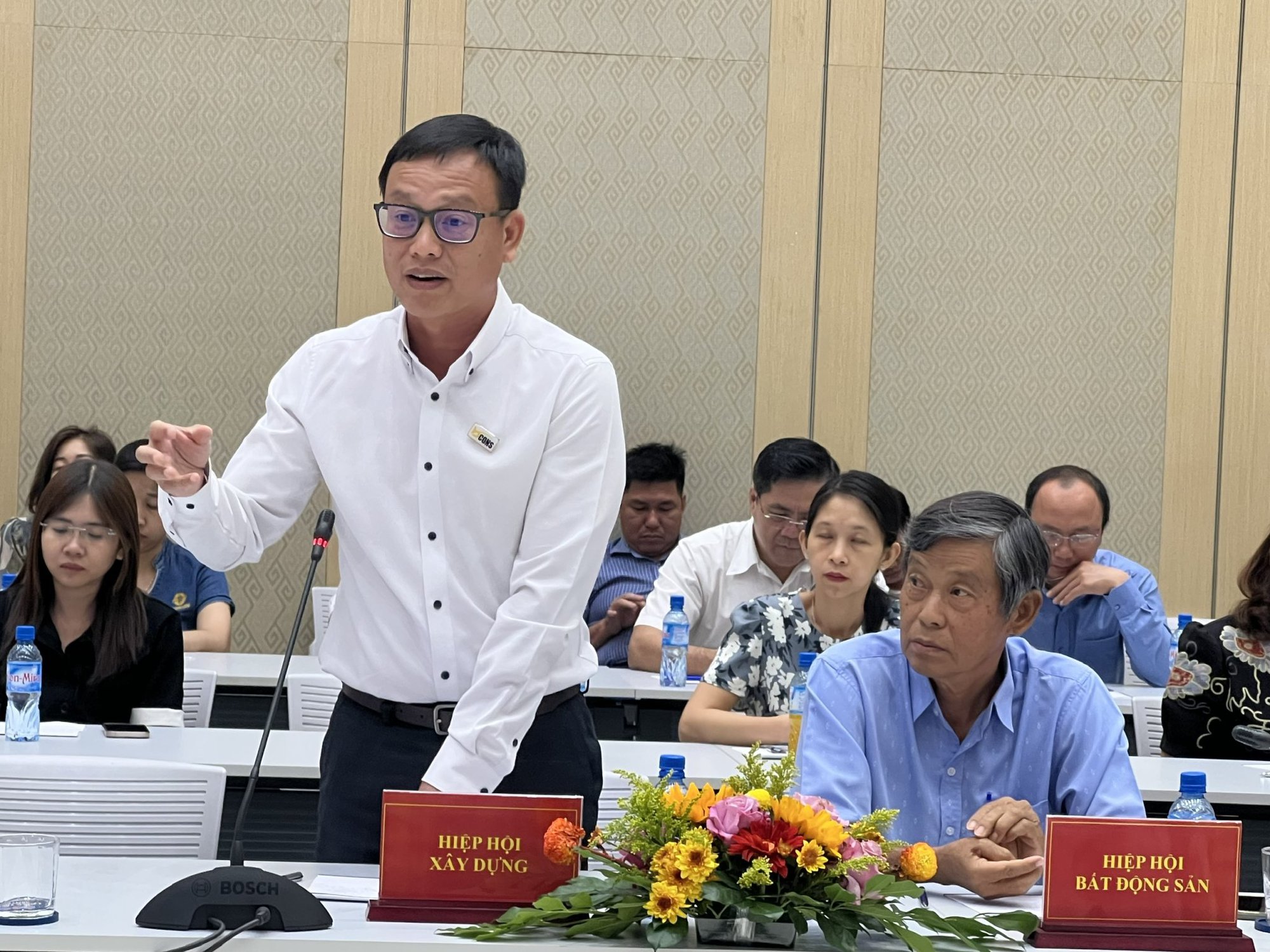 Ng&acirc;n h&agrave;ng nh&agrave; nước - chi nh&aacute;nh B&igrave;nh Dương l&yacute; giải v&igrave; sao l&atilde;i suất vay chưa giảm - Ảnh 2.