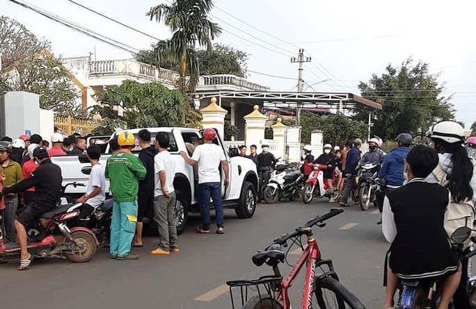 Vụ 2 học sinh bị thương nặng sau vụ nổ lớn: 1 em đã tử vong