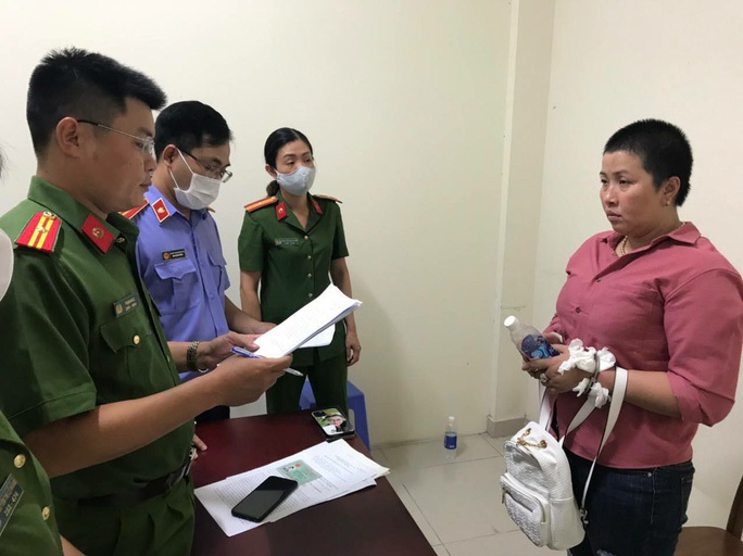 Bích Thủy TV "nổ" là phóng viên HTV, lừa 300 triệu đồng