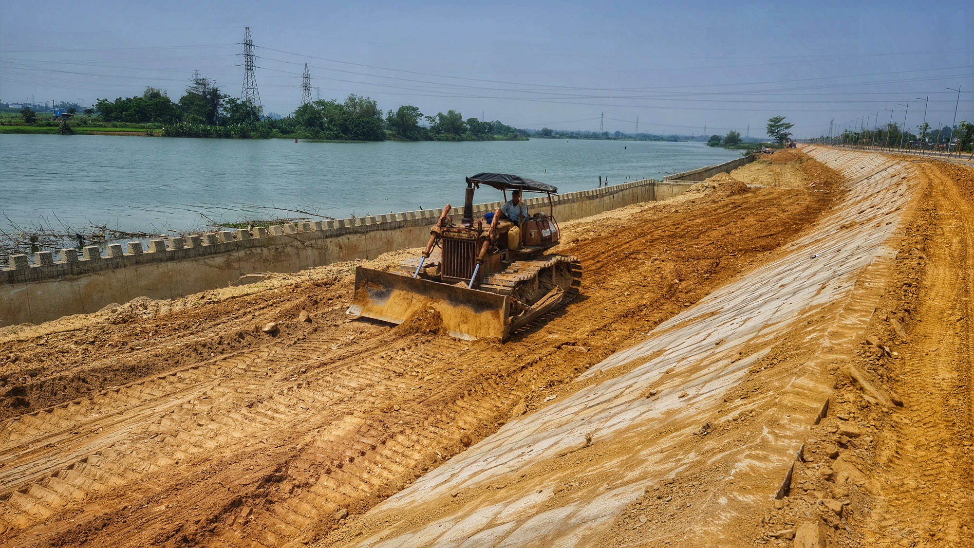 3 năm trễ hẹn, đường ven s&ocirc;ng hơn 745 tỉ đồng tại Đ&agrave; Nẵng gấp r&uacute;t về đ&iacute;ch - Ảnh 9.