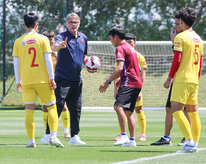 U23 Việt Nam - U23 UAE: Cơ hội để cải thiện khâu phòng ngự