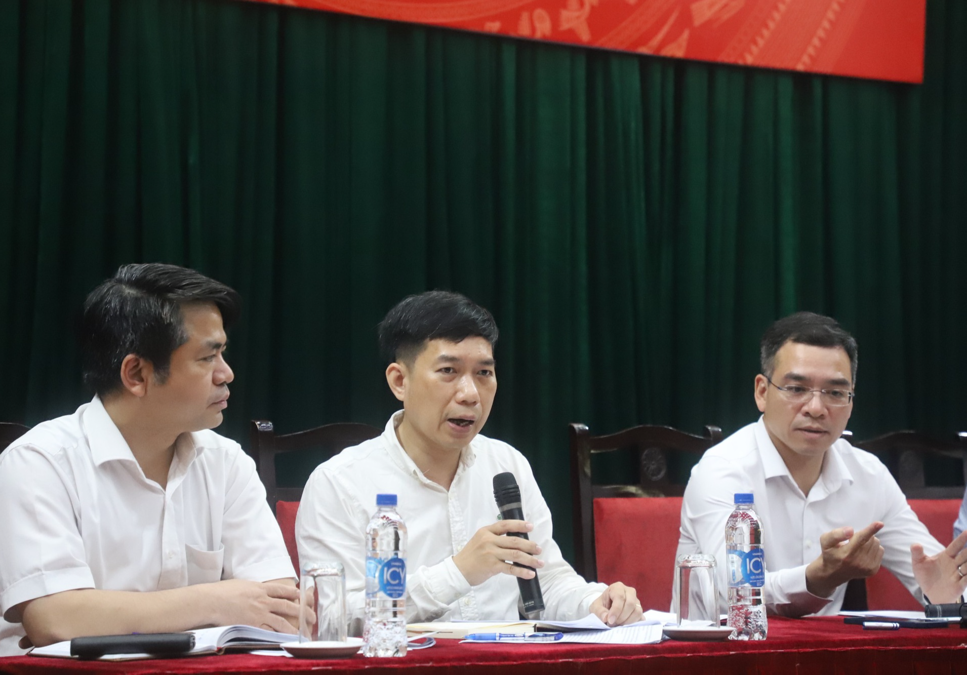 Bộ Y tế nói gì về 7.000 hồ sơ cấp phép thiết bị y tế đang tồn đọng?