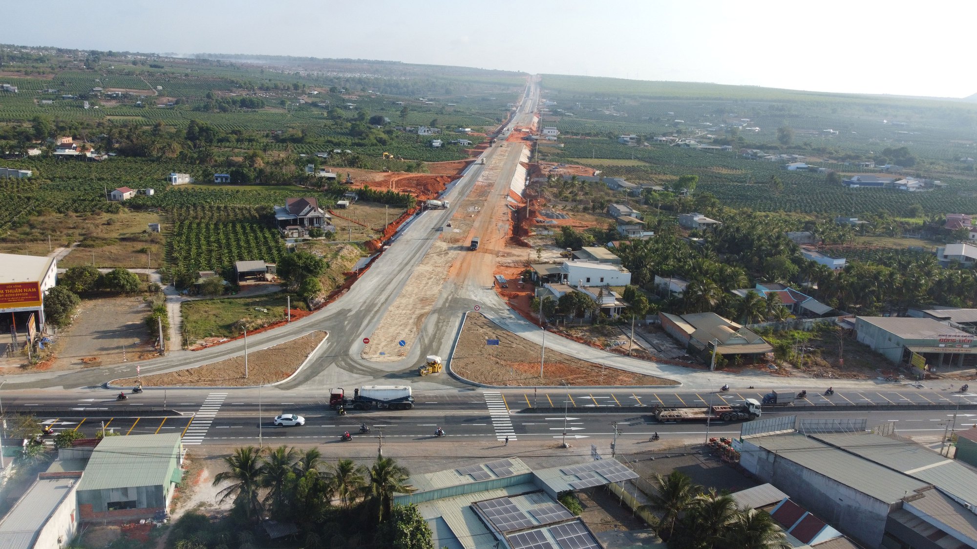 B&igrave;nh Thuận sắp ho&agrave;n th&agrave;nh đường du lịch ven biển - Ảnh 1.