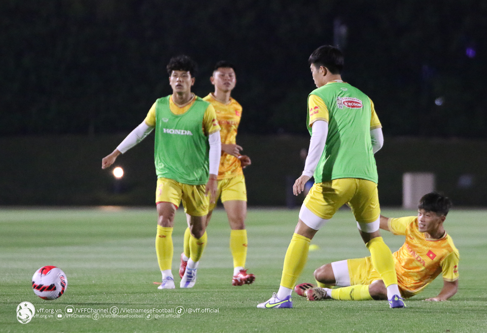 Nguyễn Đức Việt: &Ocirc;ng Troussier muốn tuyển U23 Việt Nam chơi nhanh hơn  - Ảnh 2.