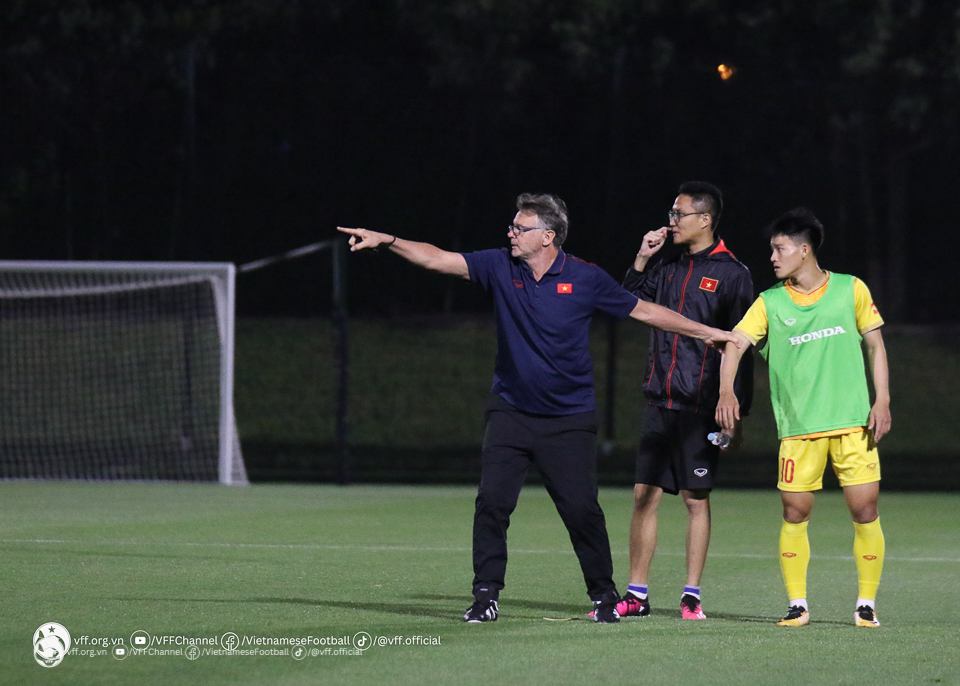 Nguyễn Đức Việt: &Ocirc;ng Troussier muốn tuyển U23 Việt Nam chơi nhanh hơn  - Ảnh 5.