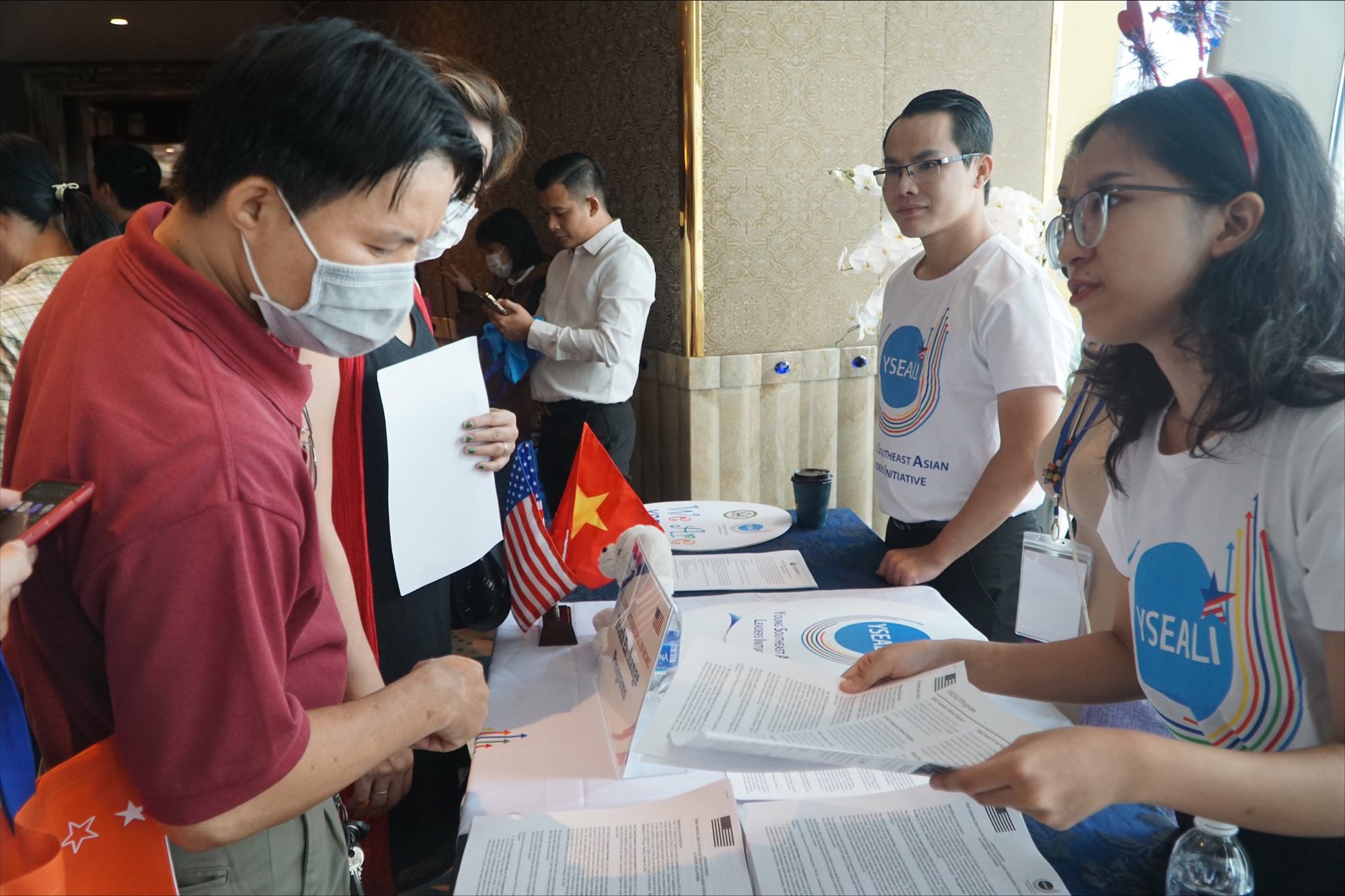 Tiết kiệm chi phí khi du học
