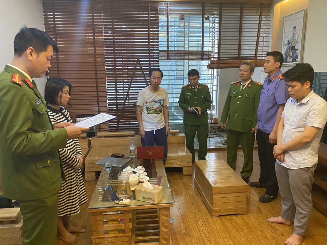 Bắt một chuyên viên Sở Giao thông vận tải