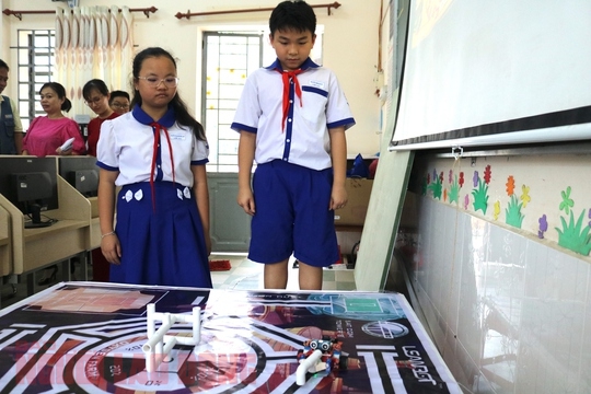 CLIP: Đáng nể một trường tiểu học ở Cần Thơ - Ảnh 2.
