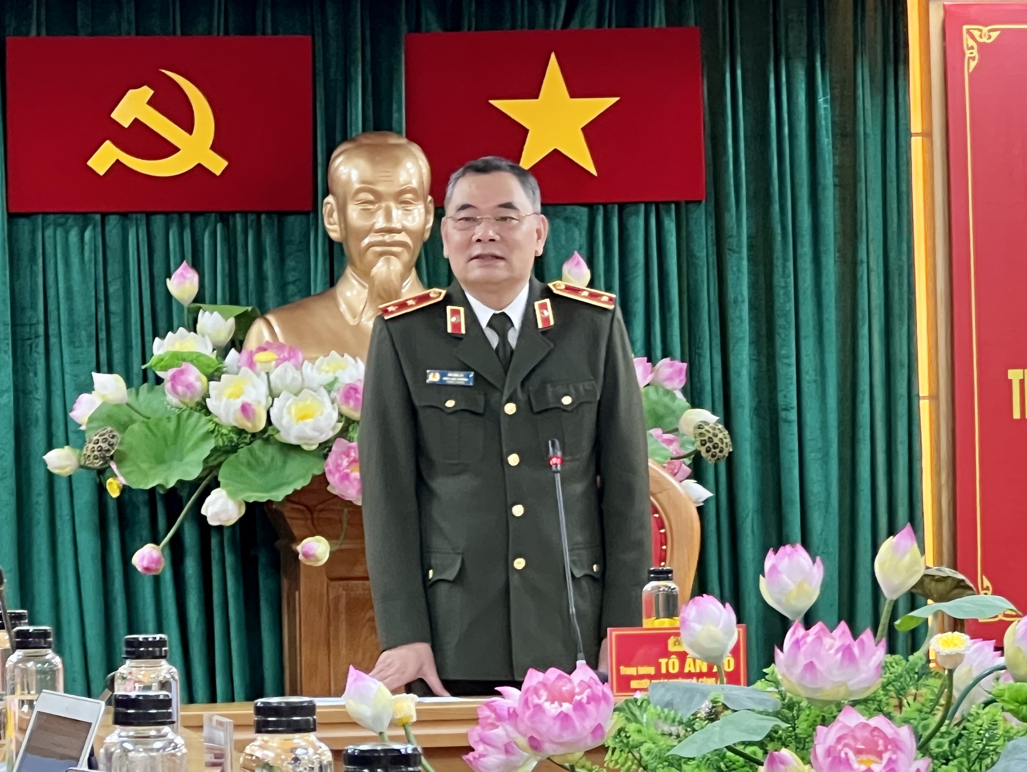 Bộ Công an: Vụ đăng kiểm đã khởi tố 64 vụ án với 506 bị can - Ảnh 1.