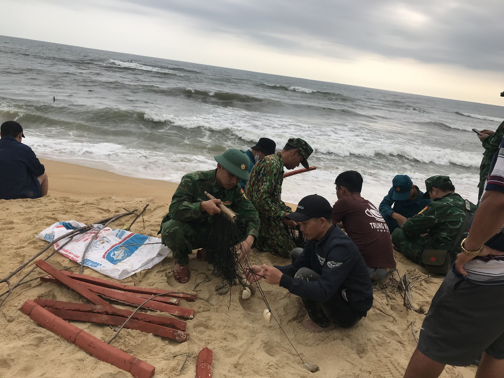 Tìm kiếm ngư dân mất tích ở Quảng Nam