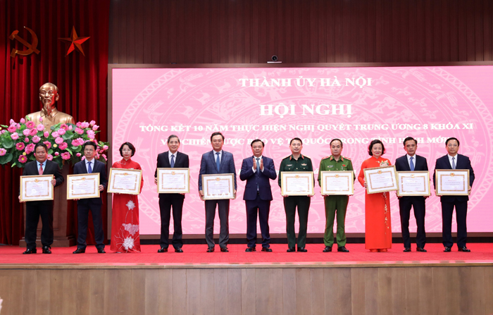Chủ tịch nước: Chủ động ứng ph&oacute; với mọi t&igrave;nh huống, kh&ocirc;ng để bị động bất ngờ - Ảnh 1.