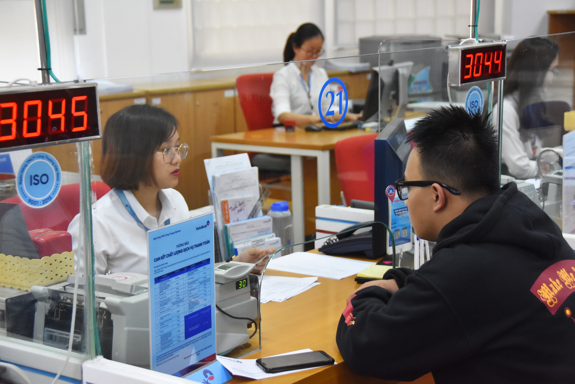Ngân hàng hỗ trợ thị trường trái phiếu
