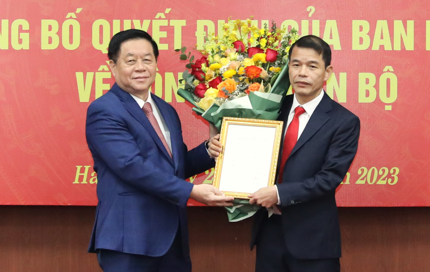 Công bố quyết định của Ban Bí thư về công tác cán bộ