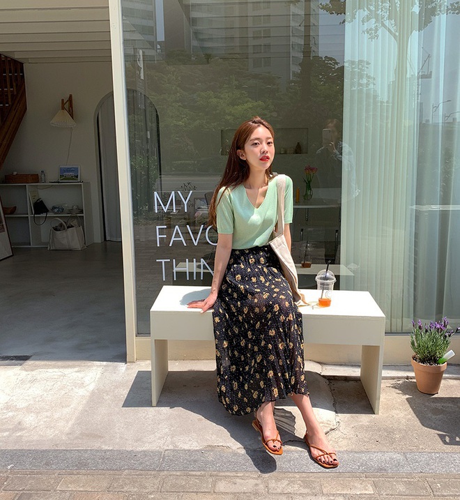 5 kiểu ch&acirc;n v&aacute;y phải đầu tư cho m&ugrave;a h&egrave; - Ảnh 2.