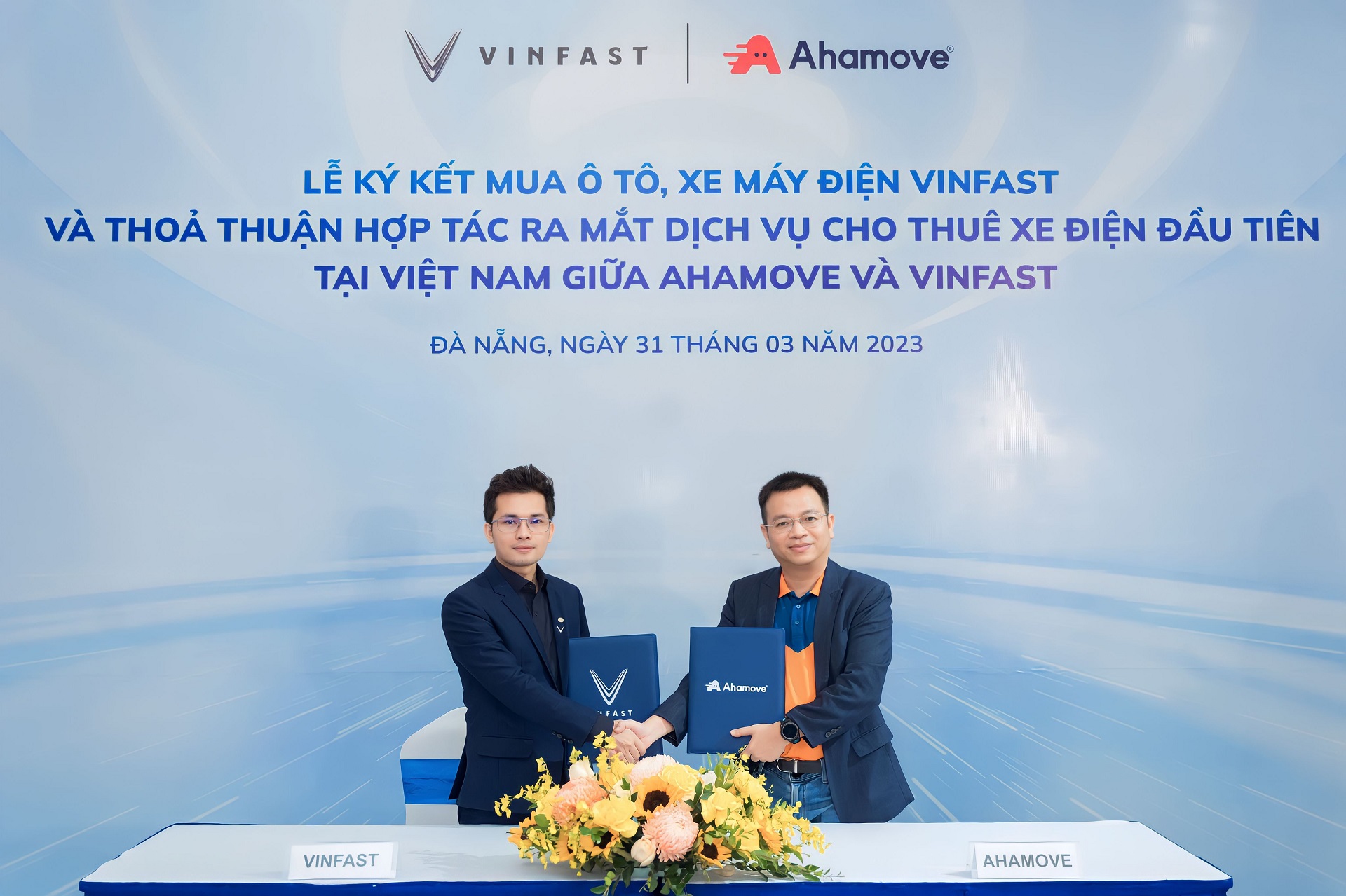 Ahamove mua 200 xe m&aacute;y điện VinFast để cho thu&ecirc; - Ảnh 1.
