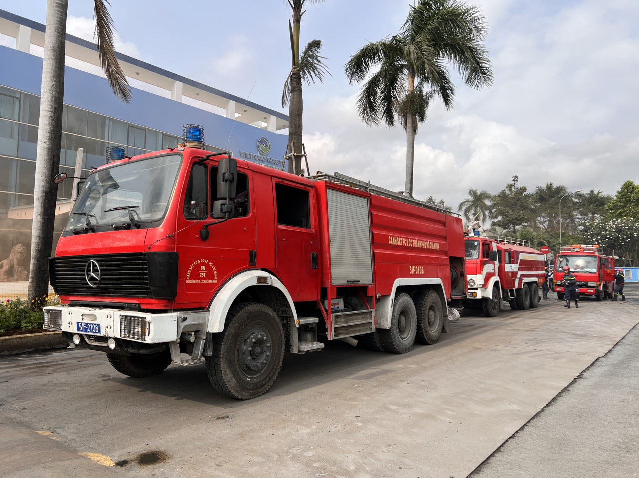 VWS diễn tập chữa ch&aacute;y v&agrave; cứu nạn cứu hộ - Ảnh 1.