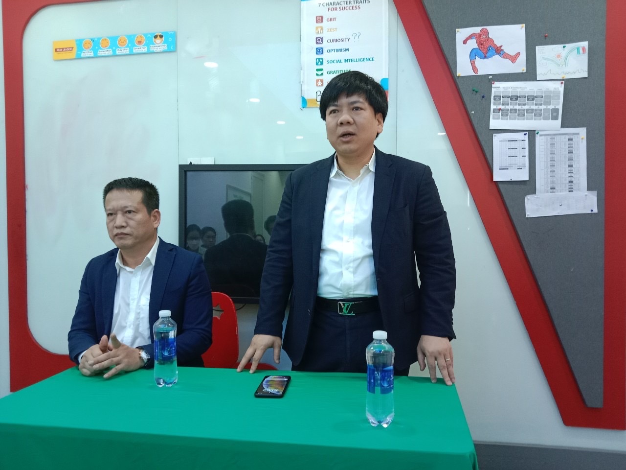Apax Leaders của Shark Thủy chốt phương &aacute;n ho&agrave;n trả học ph&iacute; cho phụ huynh - Ảnh 1.