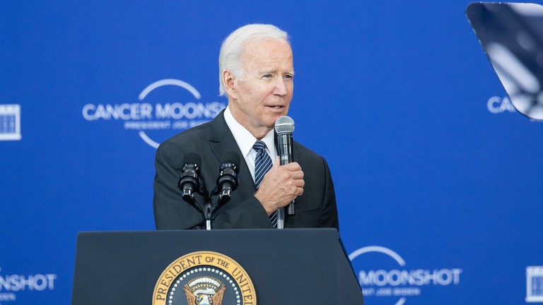 Bác sĩ phát hiện Tổng thống Joe Biden có mô ung thư