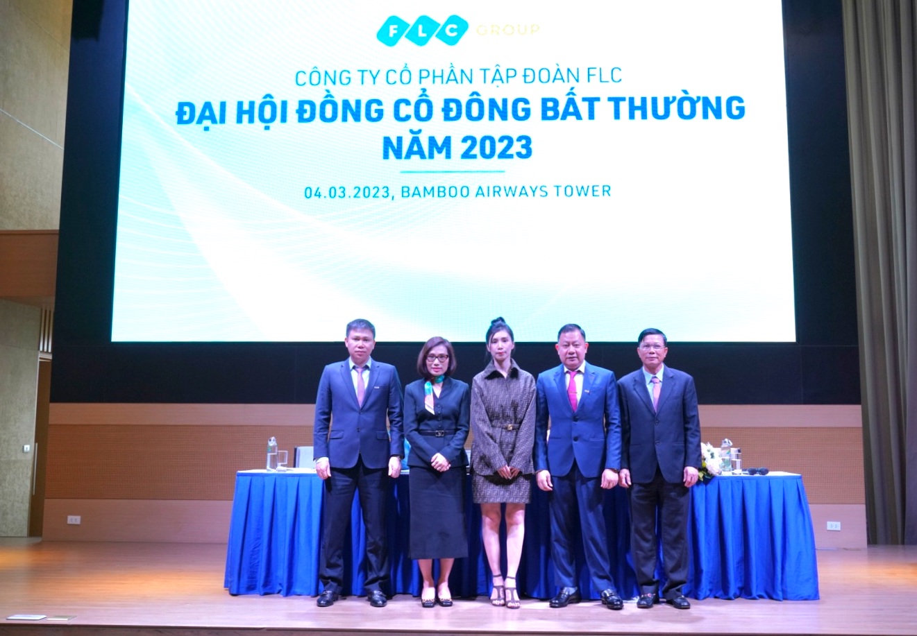 Bà Vũ Đặng Hải Yến  trở lại ngồi "ghế nóng" tại Tập đoàn FLC