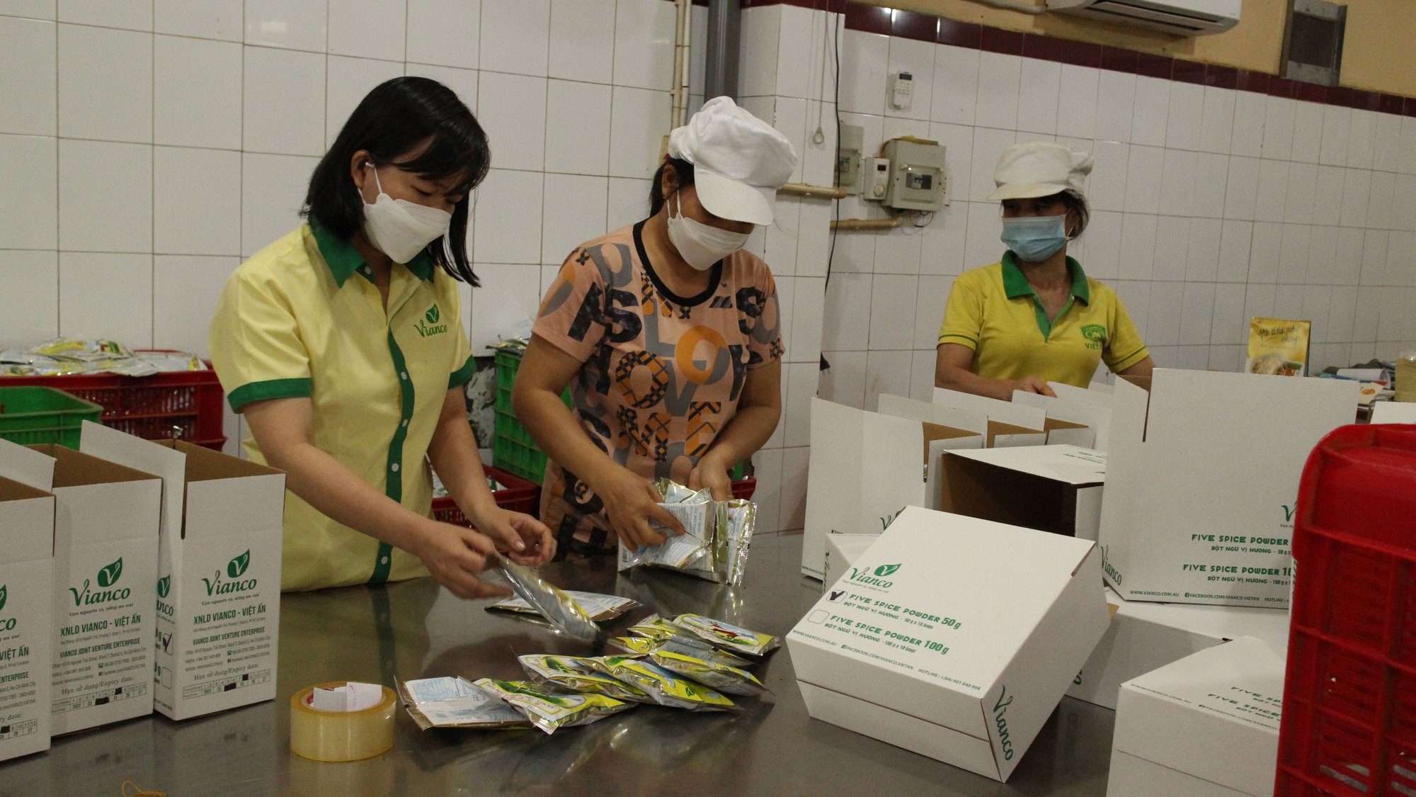 Nữ đảng viên dấn thân, sáng tạo