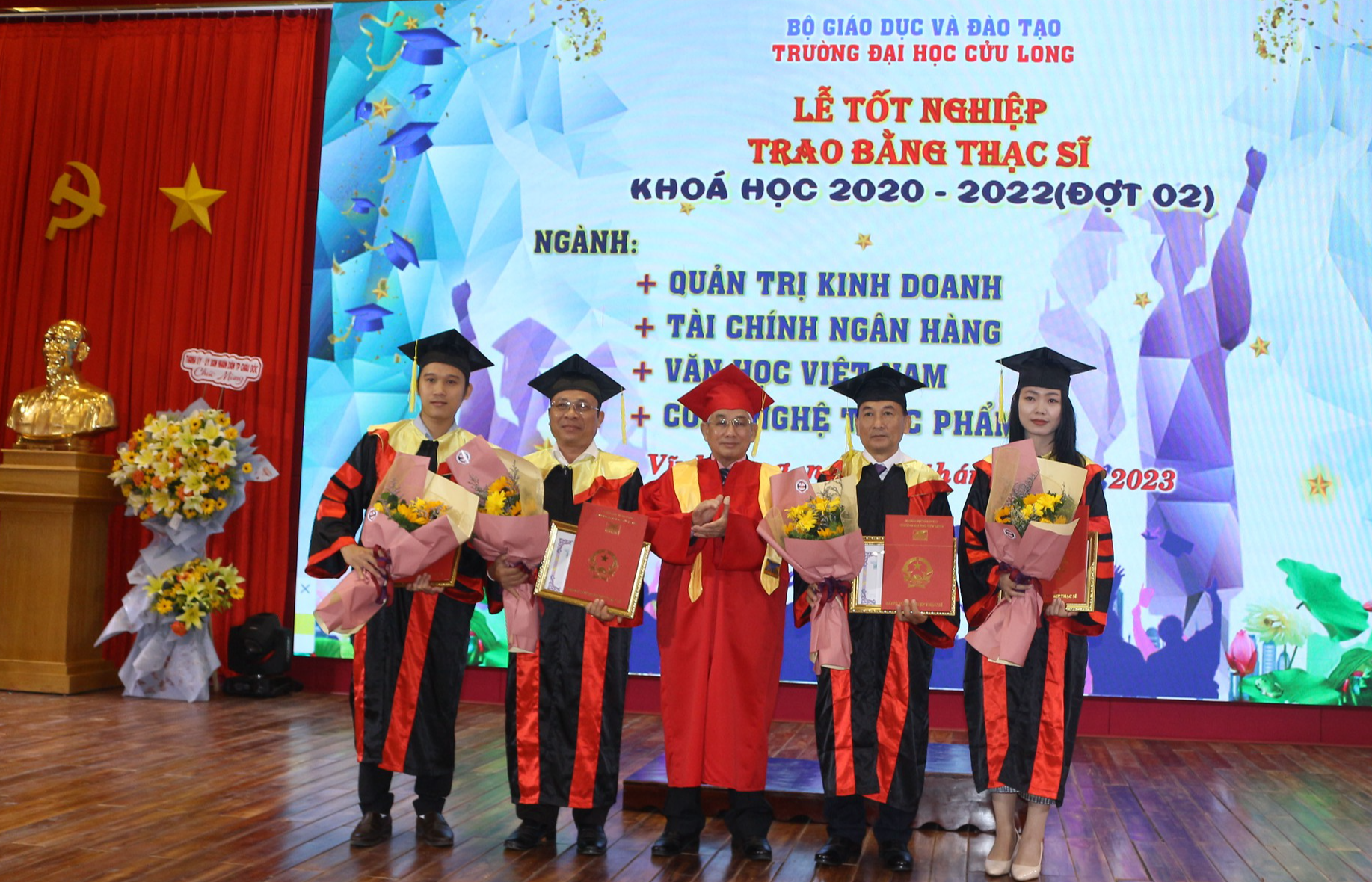 Trường ĐH Cửu Long đào tạo hơn 800 thạc sĩ