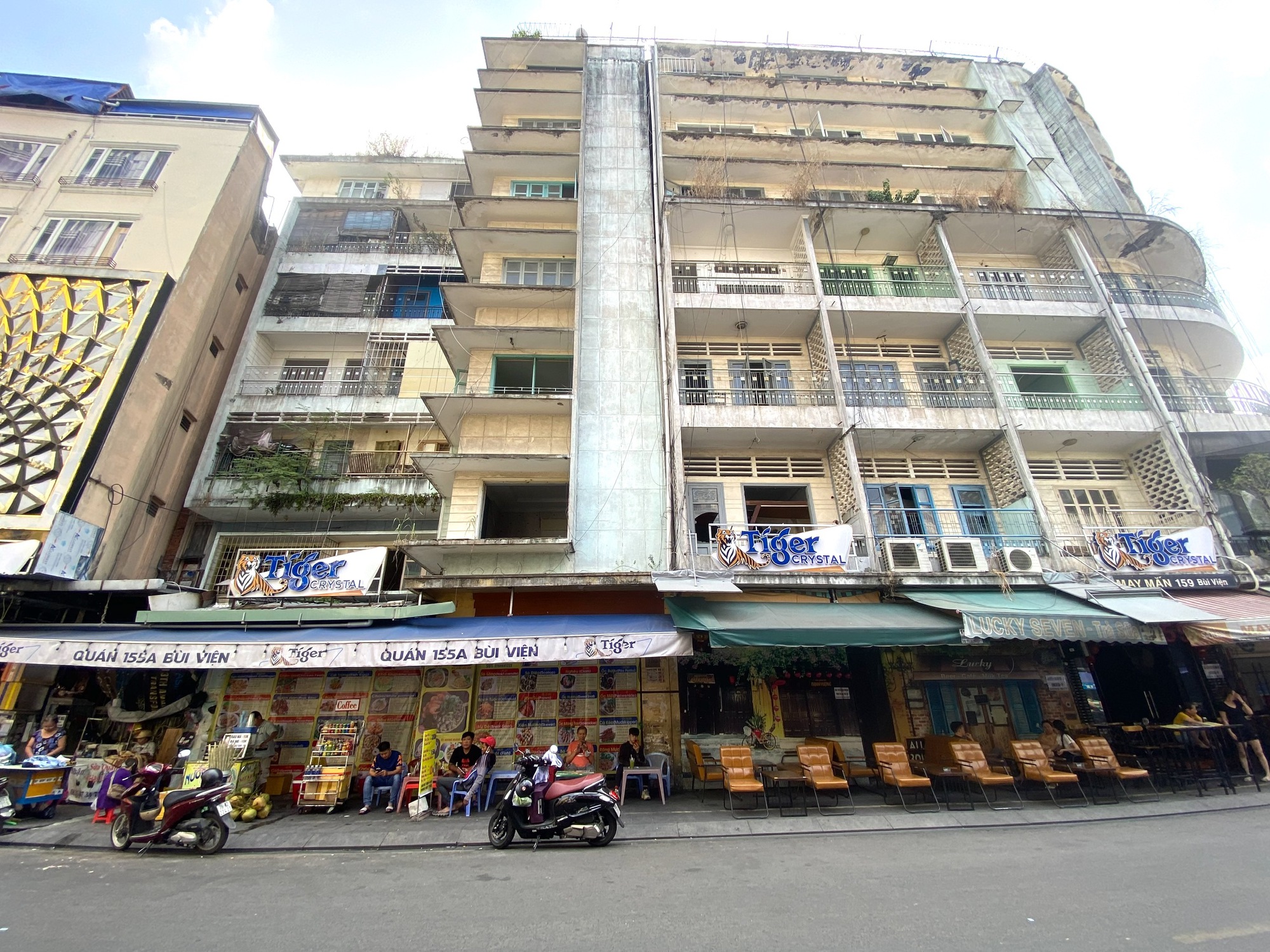 Giải bài toán chung cư cũ