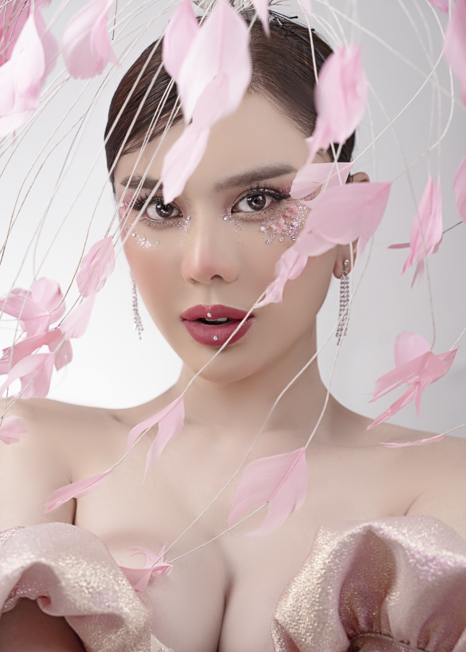 L&acirc;m Kh&aacute;nh Chi phản hồi chuyện giọng hỏng, kh&ocirc;ng thể l&agrave;m ca sĩ  - Ảnh 1.