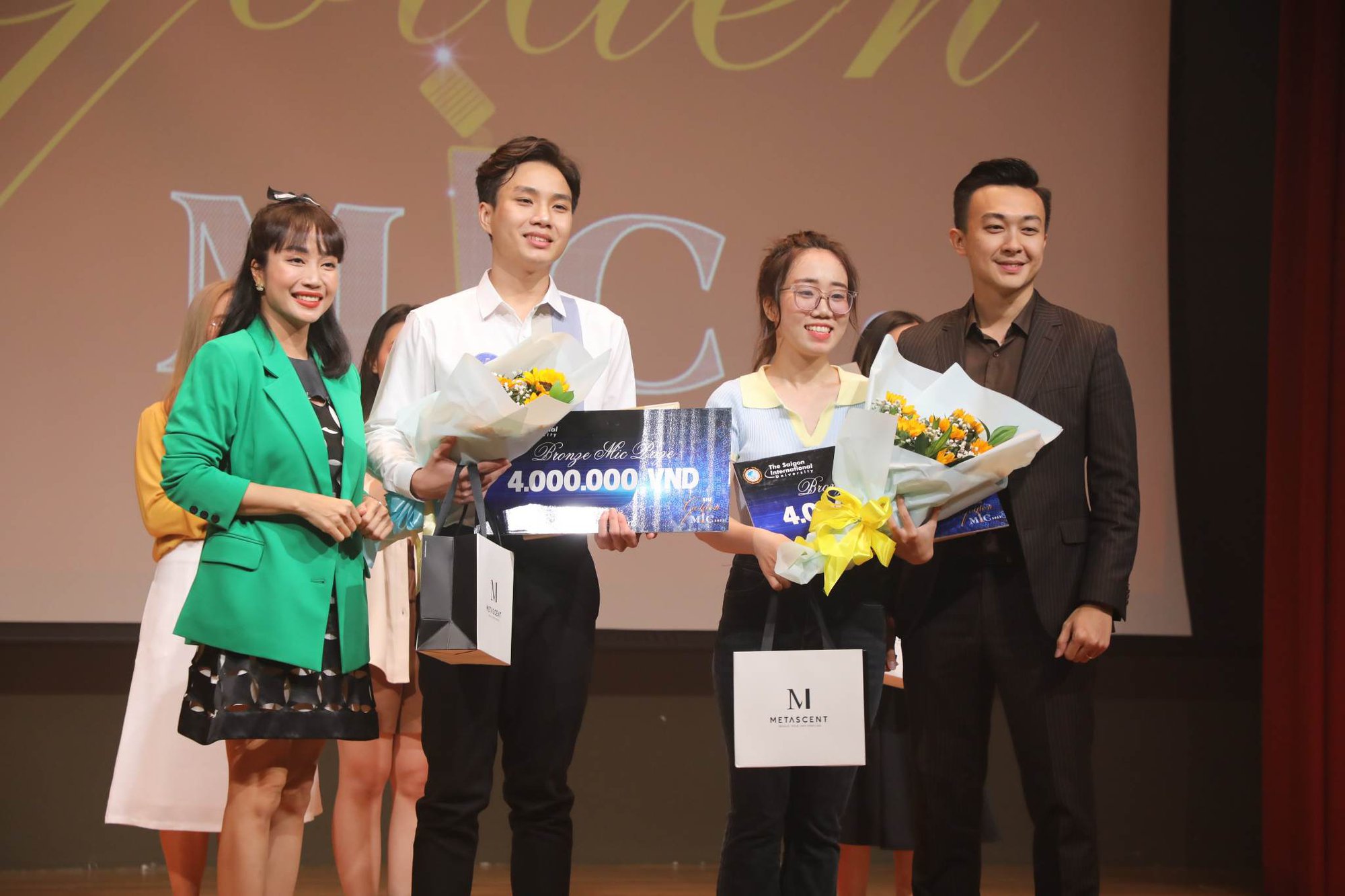 Tổ chức thành công cuộc thi Siu Golden Mic 2023 - Ảnh 6.