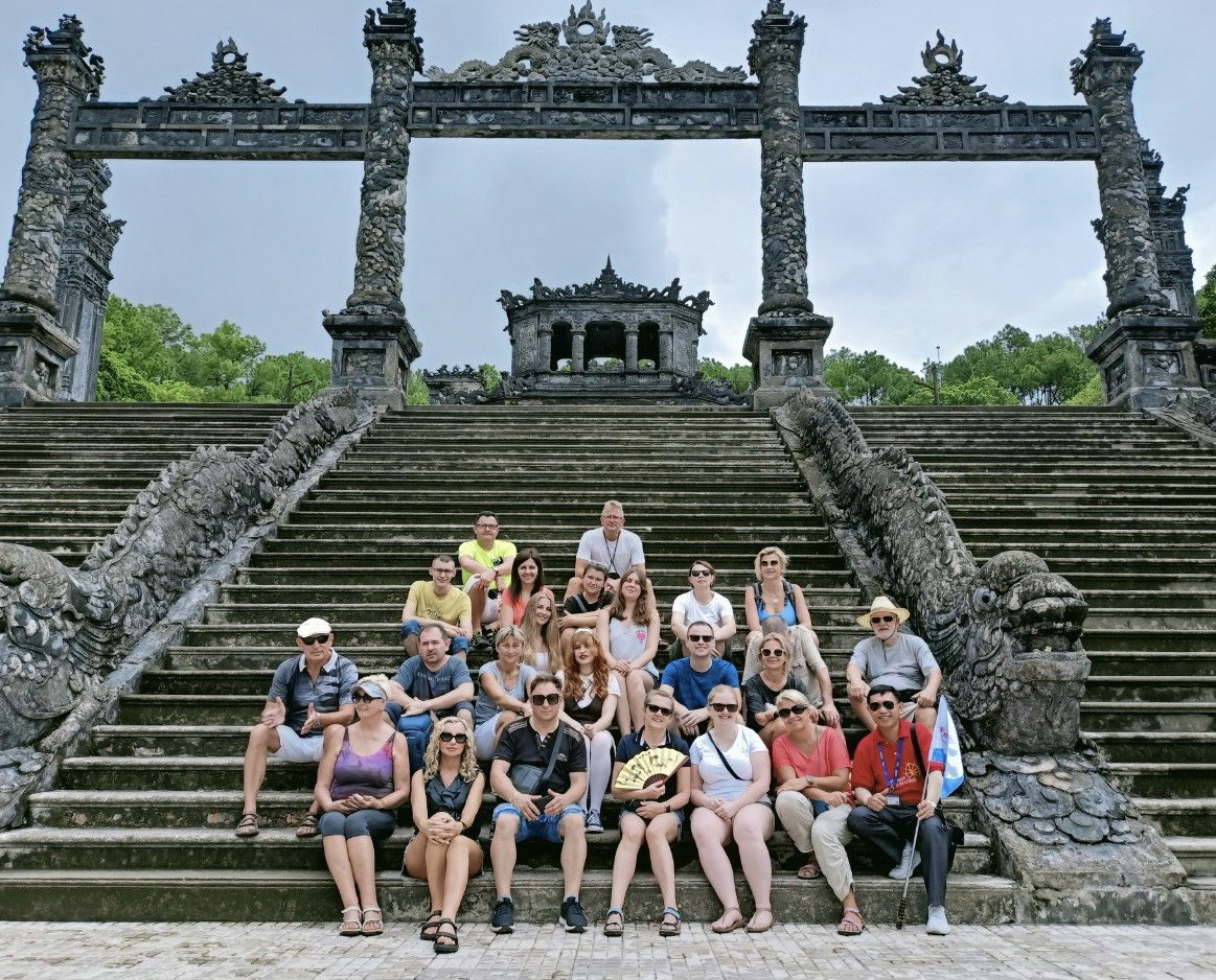 Chặng đường mới của Lữ hành Vietluxtour