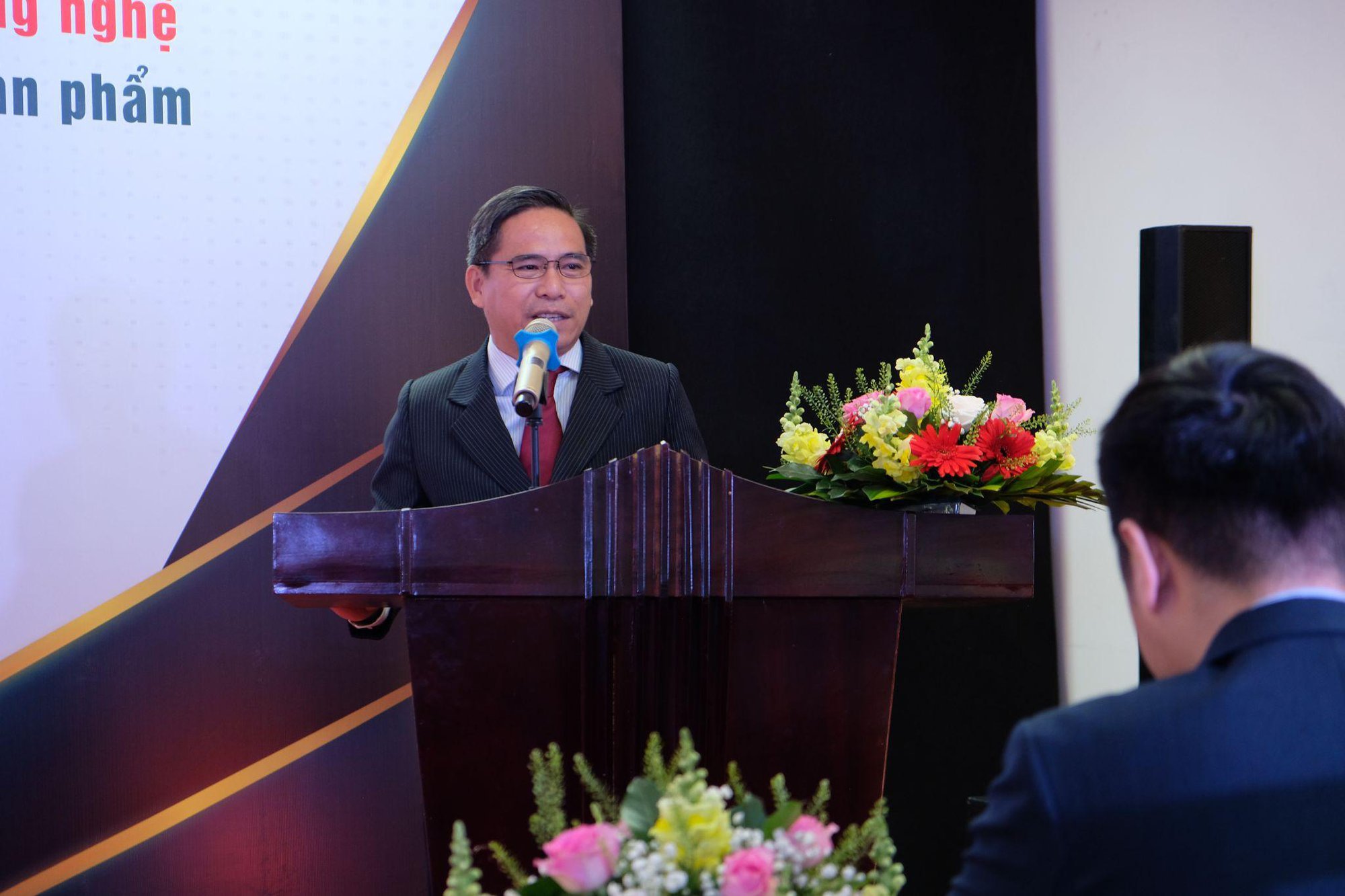 Lễ chuyển giao C&ocirc;ng nghệ ứng dụng chất Caryotin trong c&acirc;y Đủng Đỉnh tạo ra Khương Thảo Đan Gold hỗ trợ điều trị xương khớp - Ảnh 2.