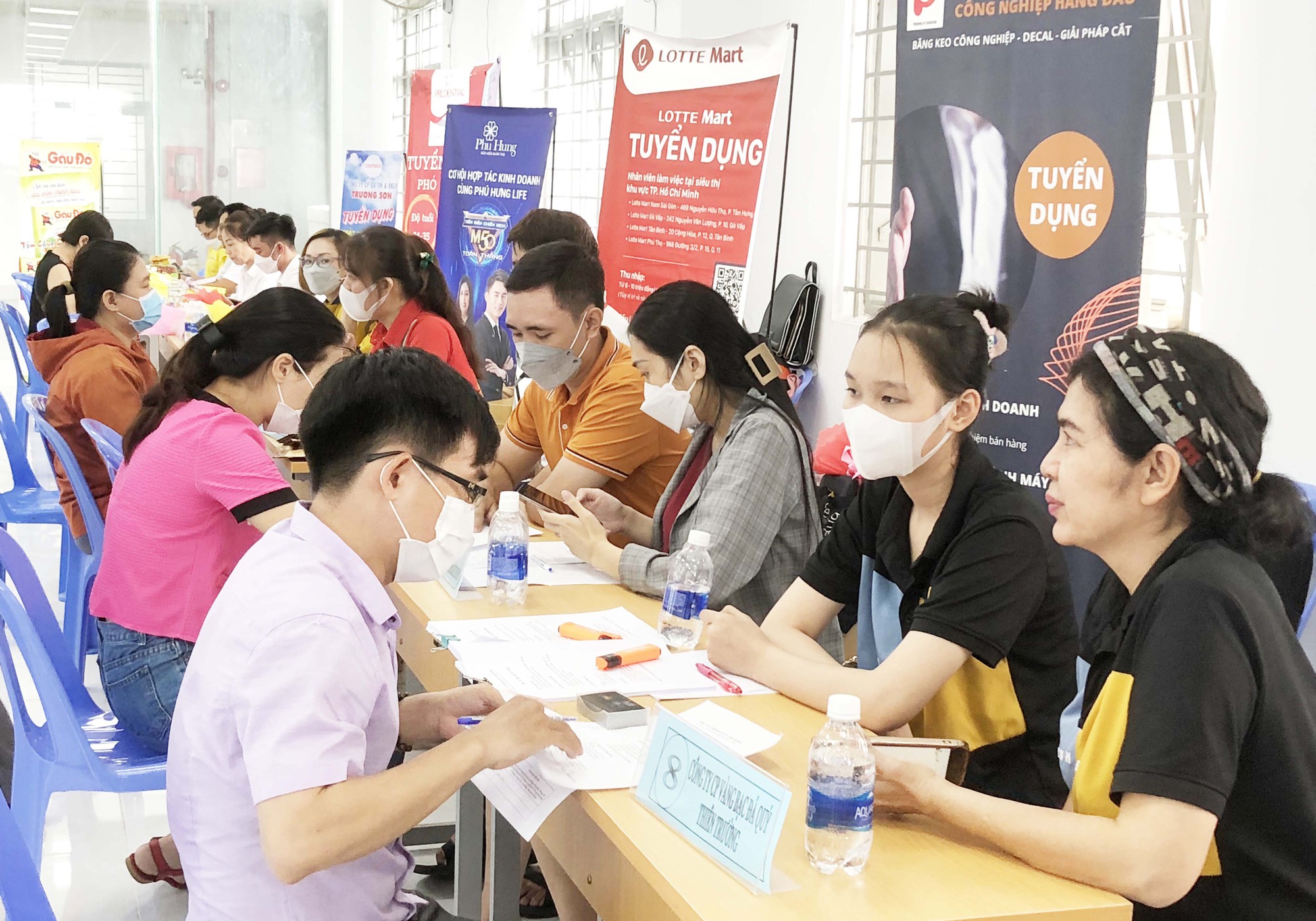 Hỗ trợ người lao động tìm kiếm việc làm