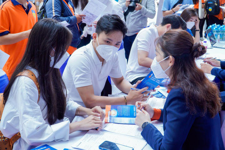 Nhu cầu tuyển dụng vẫn ở mức cao