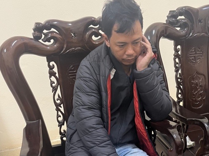 Bố đưa con gái tới nhà nghỉ trói tay, bịt mắt và miệng rồi hoang tin con bị bắt cóc - Ảnh 3.