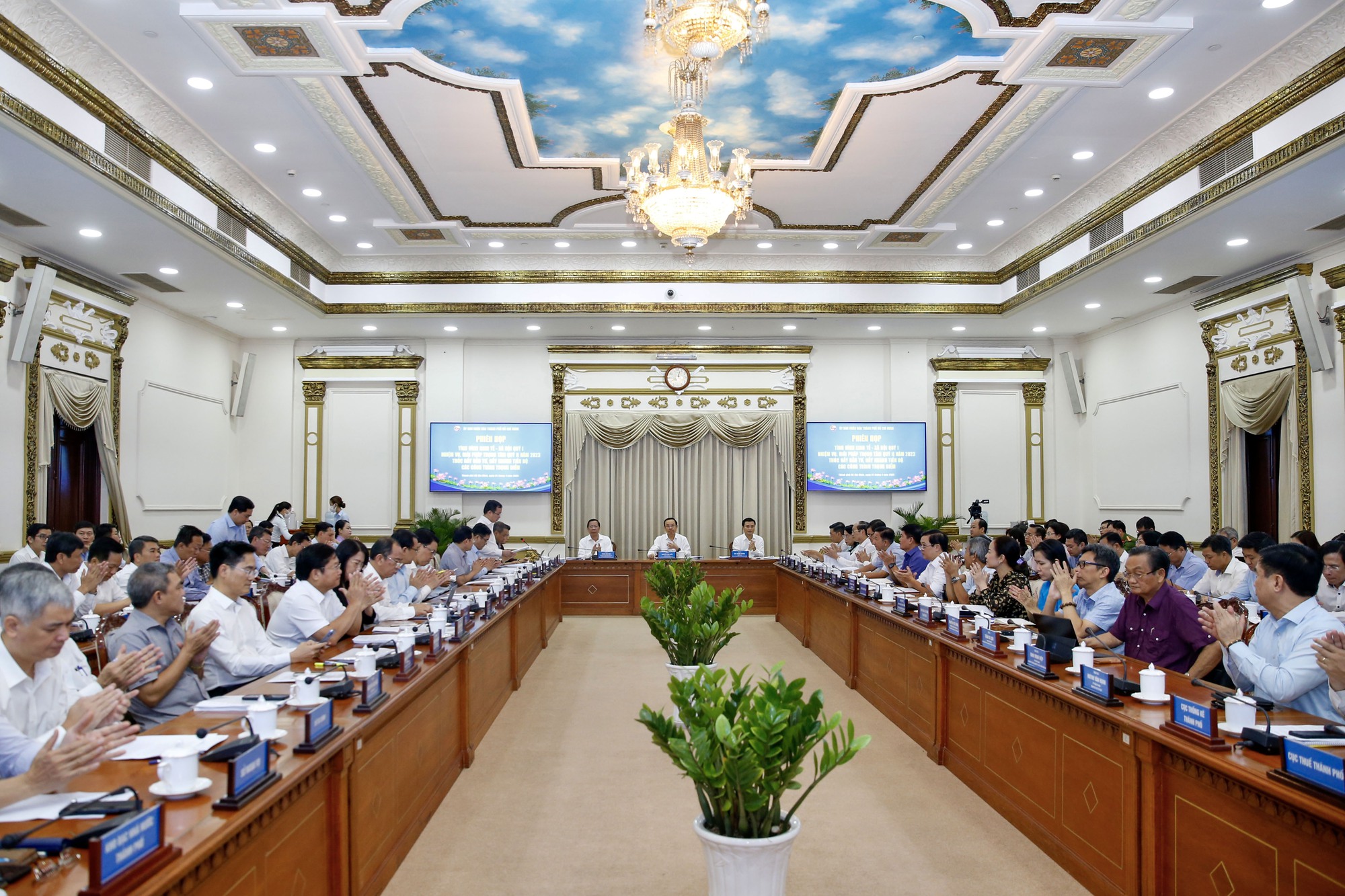 TP HCM quyết tâm thúc đẩy phát triển kinh tế